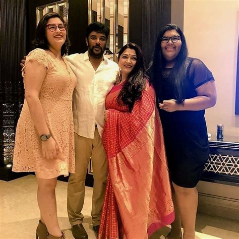 kushboo family details|Kushboo Sundar Wiki, Height, Age, Caste, Husband,。